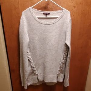 Women's sweater